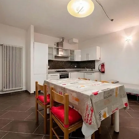 Ground Floor House Apartment